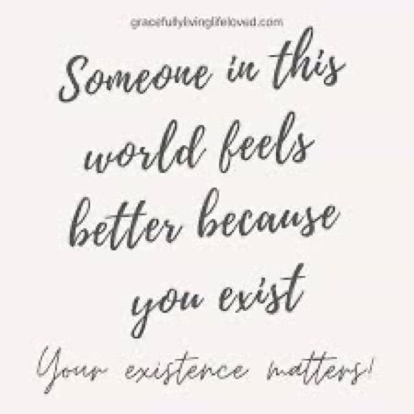 Welcome to my closet!! 💐 I’m so glad you’re here!! 🥰💕👏Please keep reading😘 - Picture 13 of 15